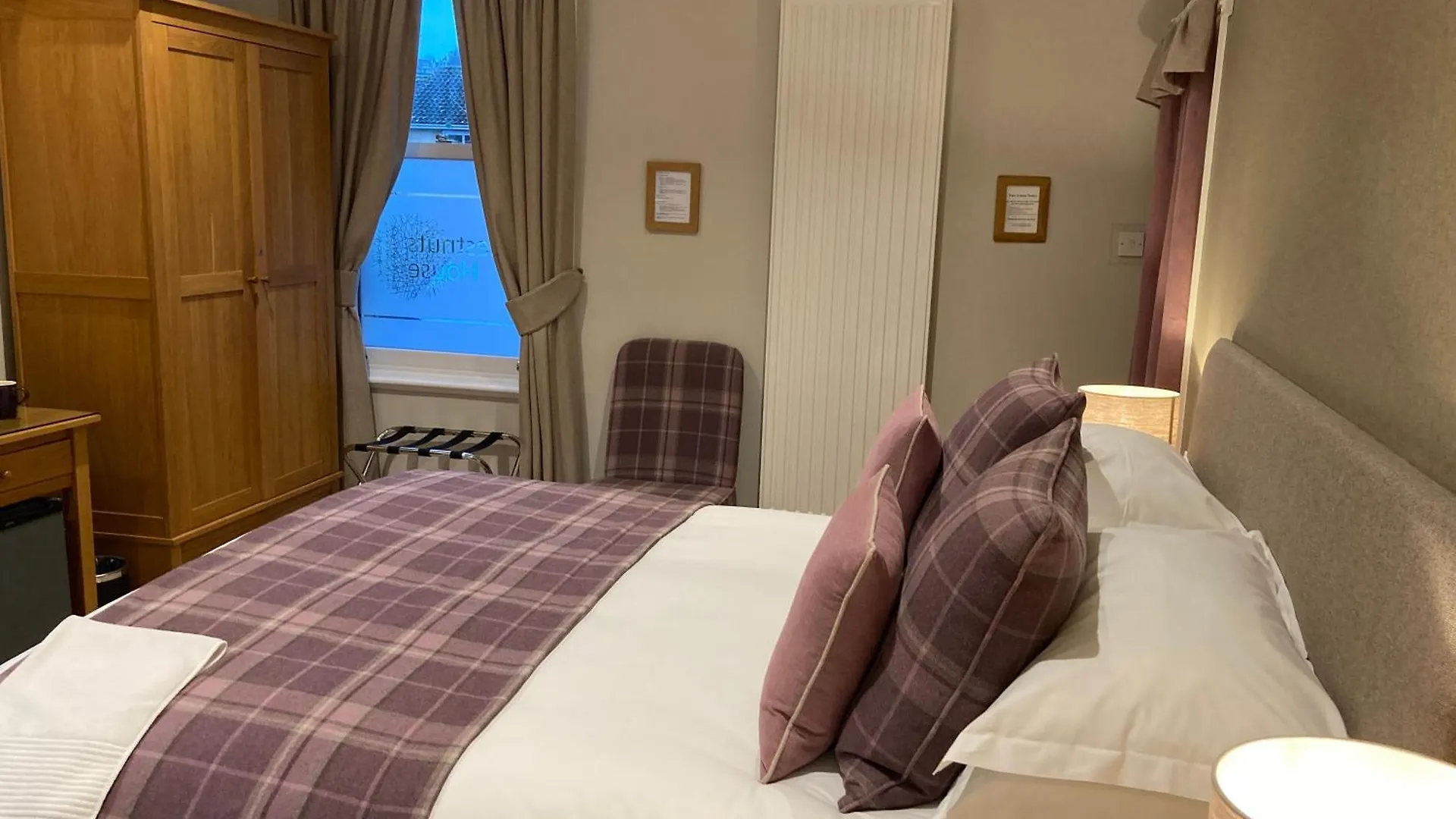 Chestnuts House Boutique B&B Bath Guest house